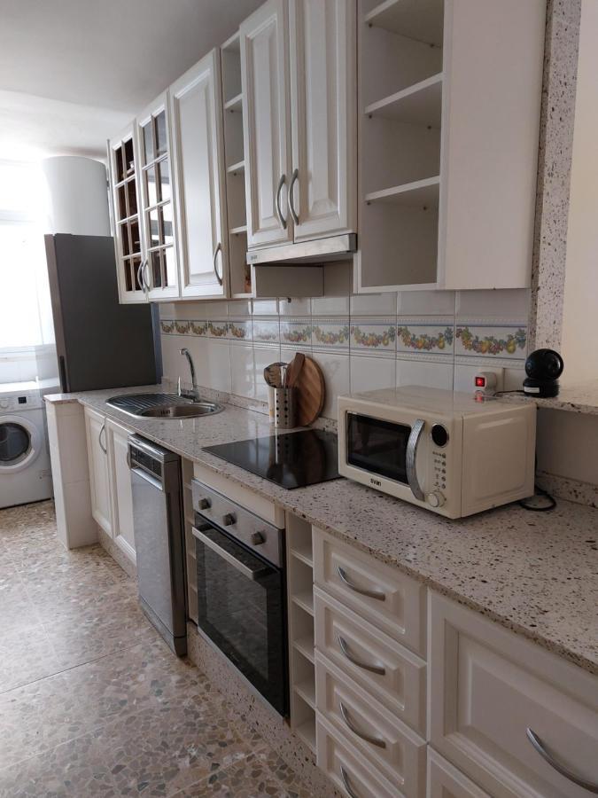 Ampurdan, Piscina, Vistas, 10 Min De La Playa Apartman Torre Del Mar Kültér fotó